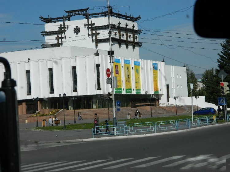 кызыл2.jpg