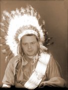 Bear-Shield-Oglala-1910.jpg