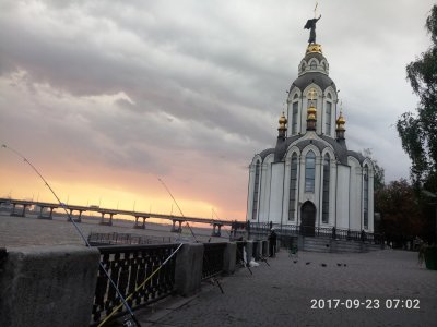 P70923-070206.jpg