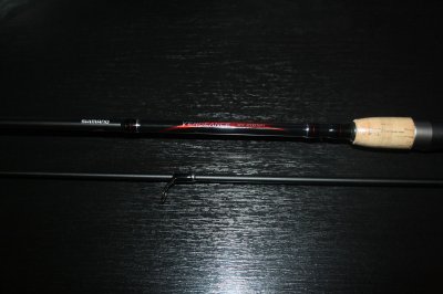 Shimano-Vengeance-BX-210-MH-15-40-_02.jpg