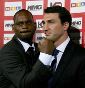 Wladimir-Klitschko-Tony-Thompson2.jpg